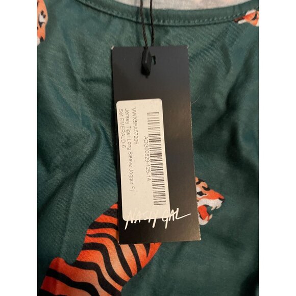 NWT Nasty Gal Tiger Pajama Set Size 2 - Picture 4 of 5